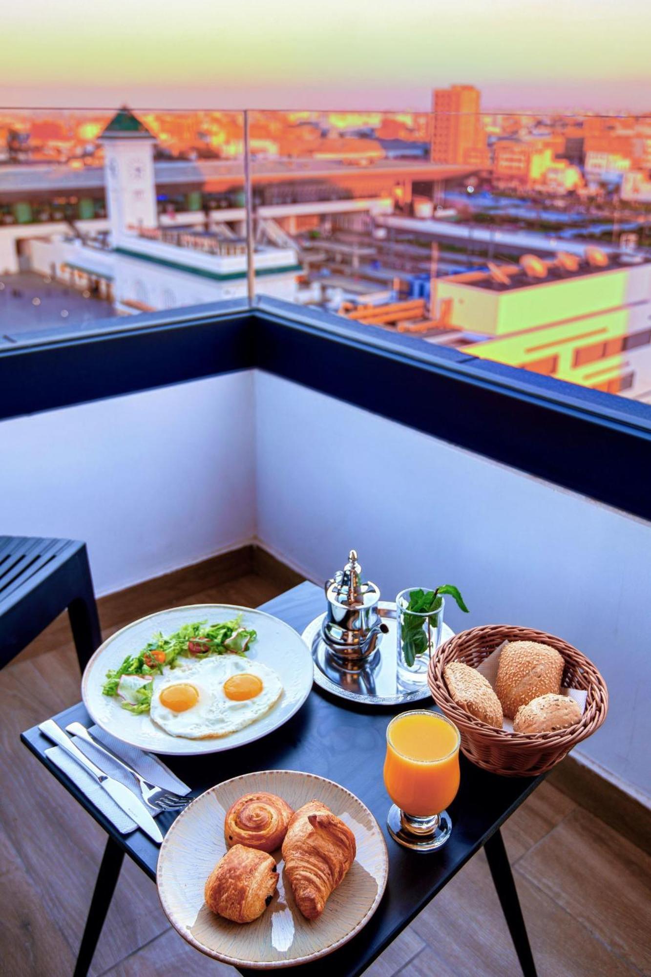 Aday Hotel Casablanca Exteriör bild